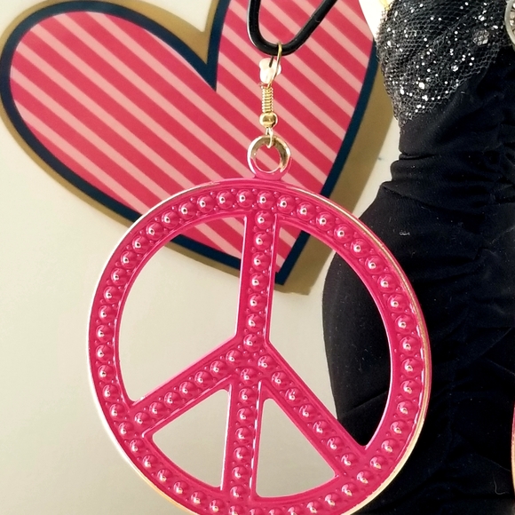 Large Pink Peace Sign Earrings new - Picture 3 of 8